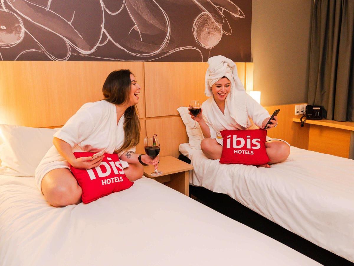Отель Ibis Jundiai Shopping Экстерьер фото
