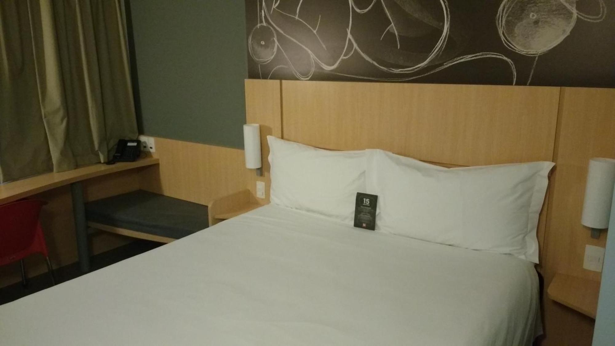 Отель Ibis Jundiai Shopping Номер фото